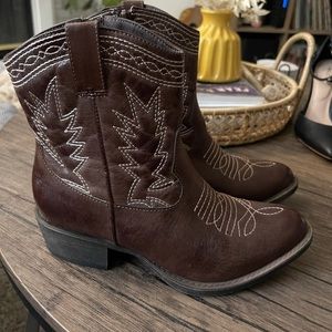 Free People Vegan Ranch Coconut boots BN sz 6